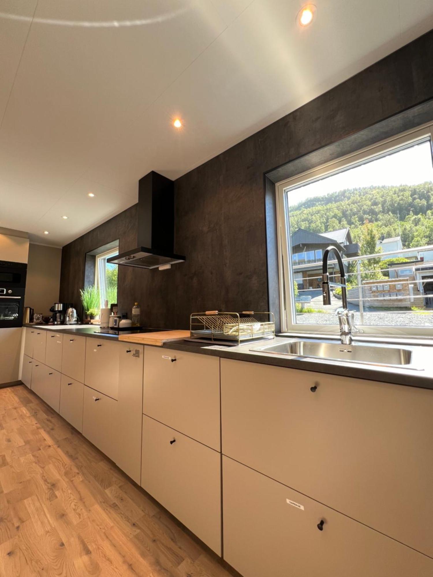 Tromso Arctic Villa With Free Parking Zewnętrze zdjęcie